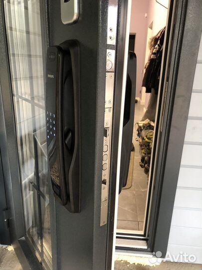 Установка электронных умных замков