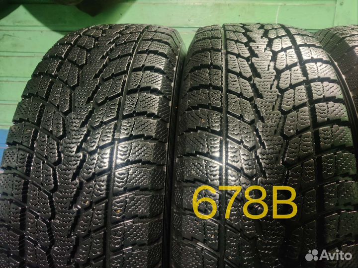 Toyo Winter Tranpath S1 215/70 R16