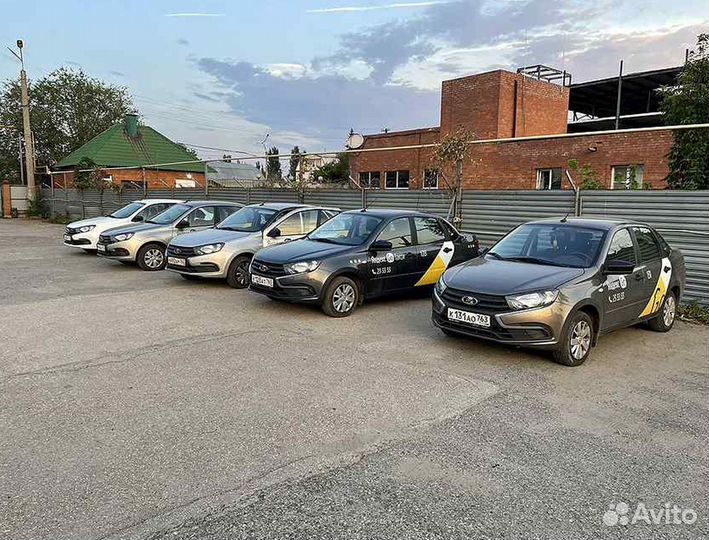 Водитель категории B (ищем женщин)