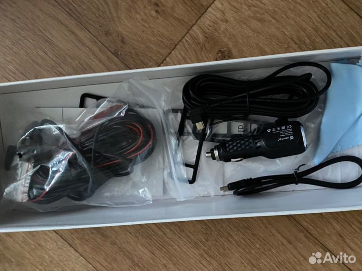 Видеорегистратор Navitel MR250