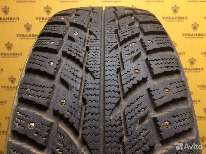 Kumho I'Zen RV Stud KC16 225/65 R17 106T