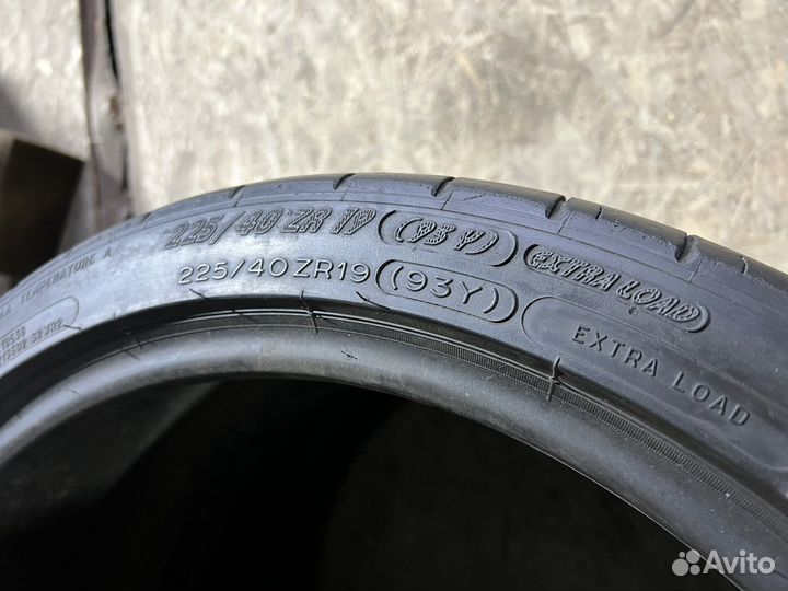Michelin Pilot Super Sport 225/40 R19