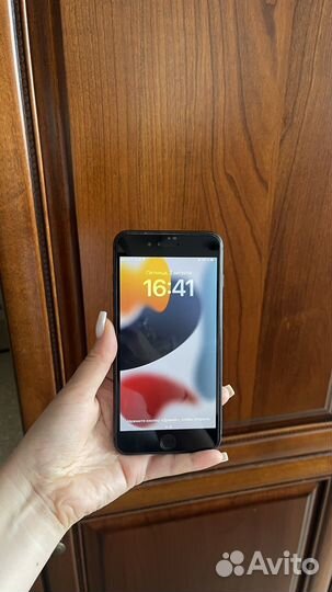 iPhone 8 Plus, 256 ГБ