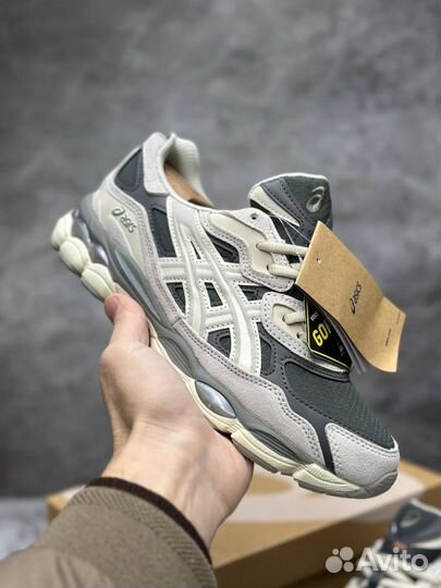 Непромокаемые Asics NYC GoreTex