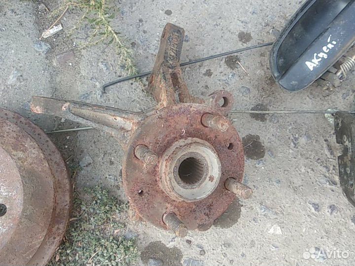 Кулак хендай акцент