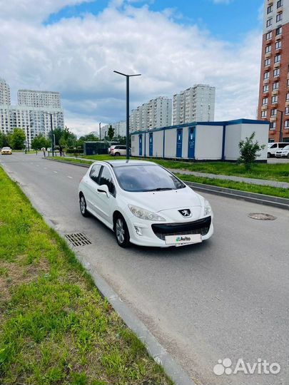 Peugeot 308 1.6 AT, 2009, 180 000 км