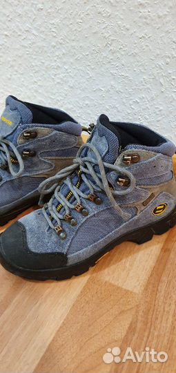Ботинки туристические