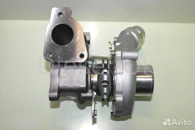 Турбина M9R 4431289 vivaro trafic primastar