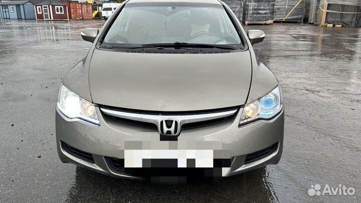 Фара Honda civic 4D 2008