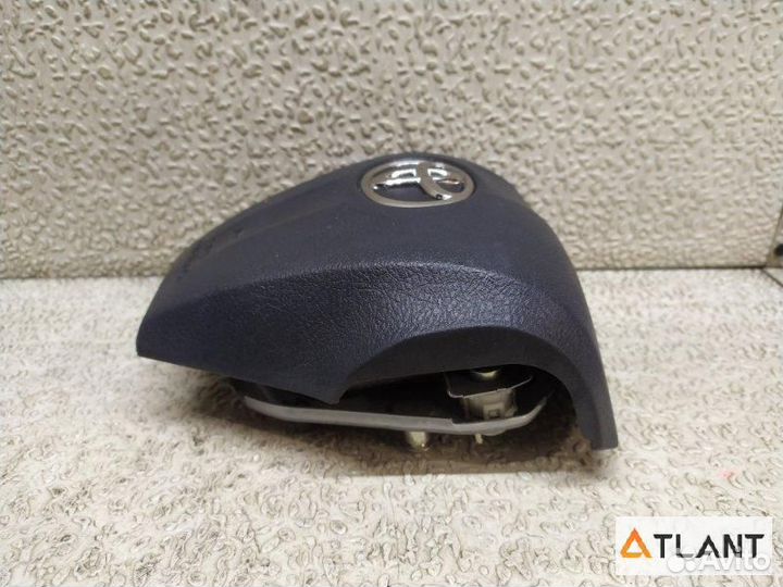 Airbag водительский toyota wish