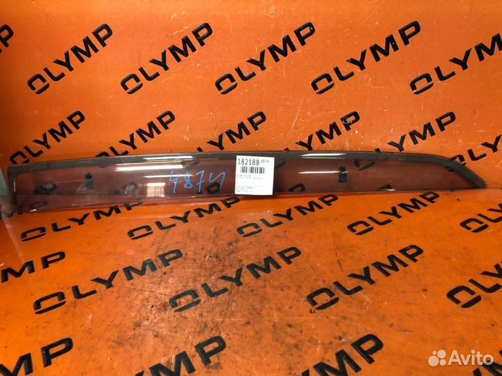 Ветровик задний левый Toyota Vitz NCP95 2NZ-FE