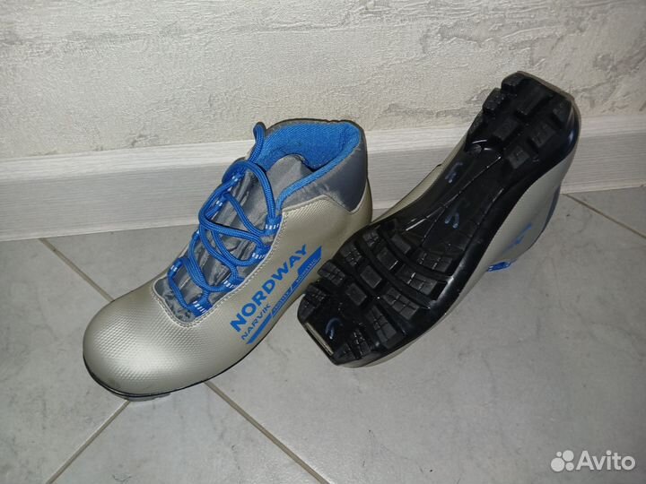 Беговые лыжи