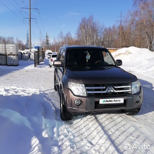 Mitsubishi Pajero 3.0 AT, 2010, 231 000 км