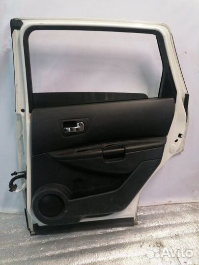 Дверь задняя правая задняя правая Nissan Qashqai+2