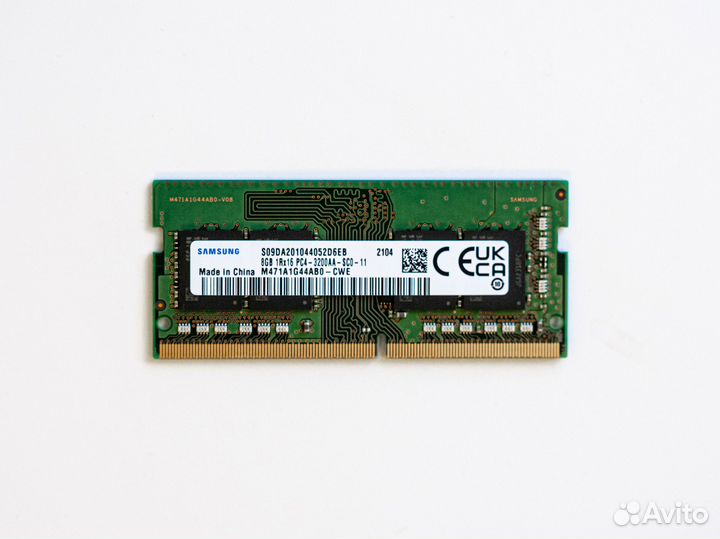 Модуль памяти Samsung SO-dimm DDR-4 8Gb