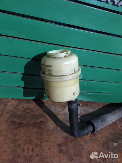 Бачок гур Daewoo nexia