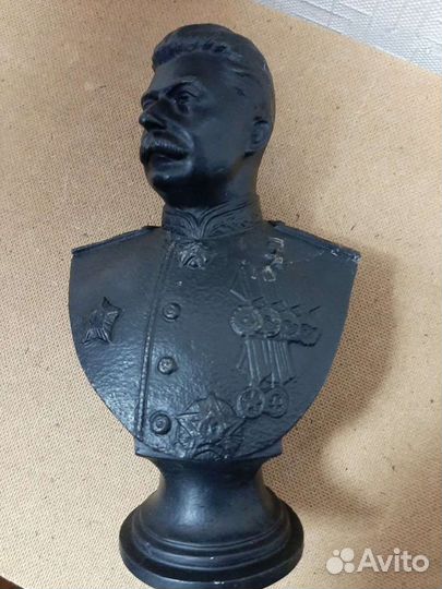 Бюст сталина