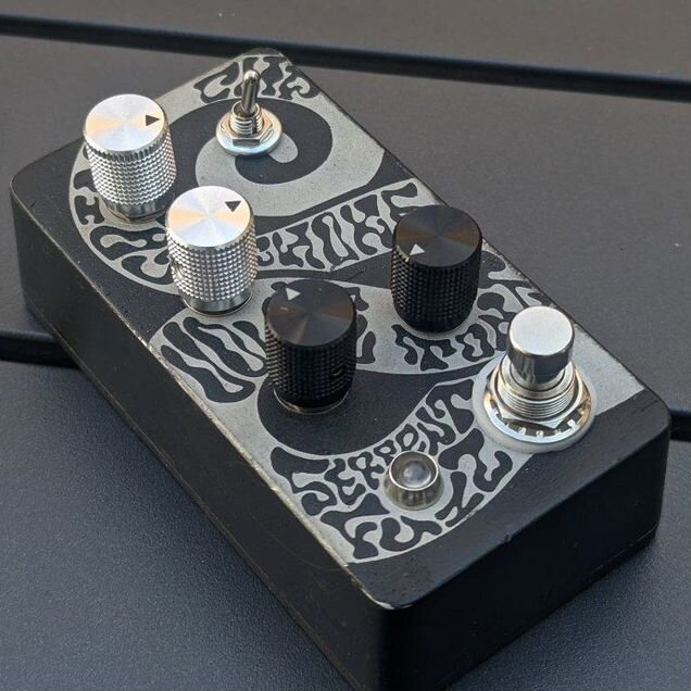 Гитарная педаль Serpent Fuzz