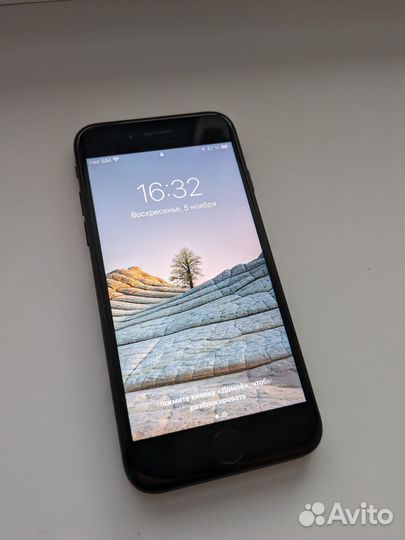 iPhone 7, 32 ГБ