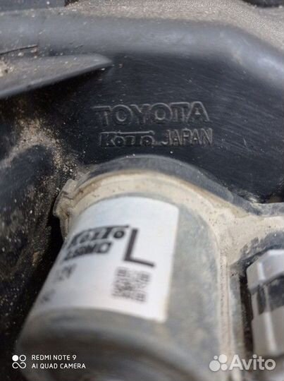 Фара передняя левая Skoda Yeti