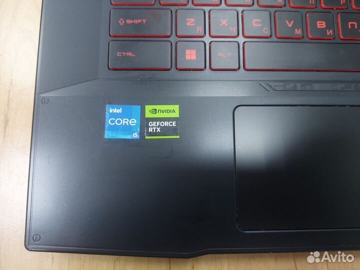 Игровой ноутбук msi katana 17 B12UCR