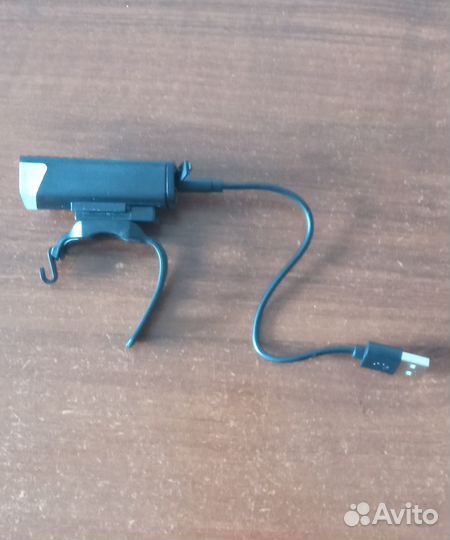 Фонарик для велосипеда