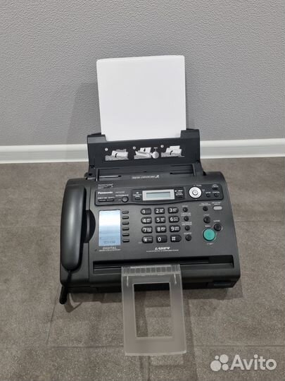 Факс Panasonic KX-FLC418 RU