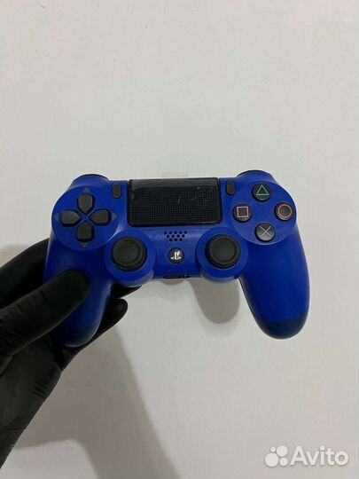 Джойстик ps4 новый + зарядка читайте описание