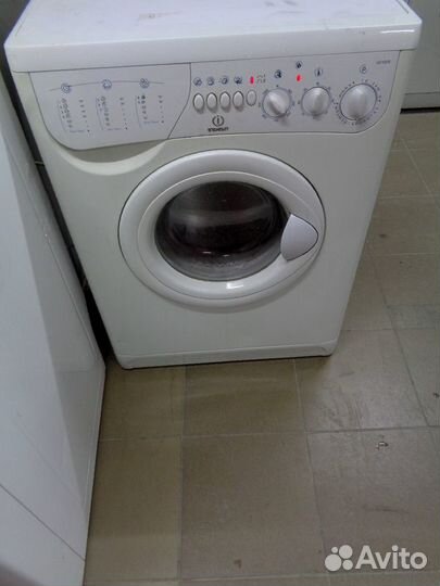Стиральная машина Indesit