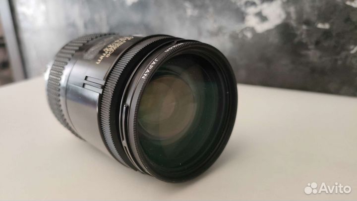 Объектив Nikon