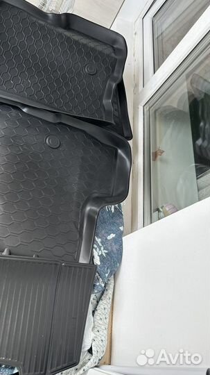 Автомобильные коврики Renault Duster