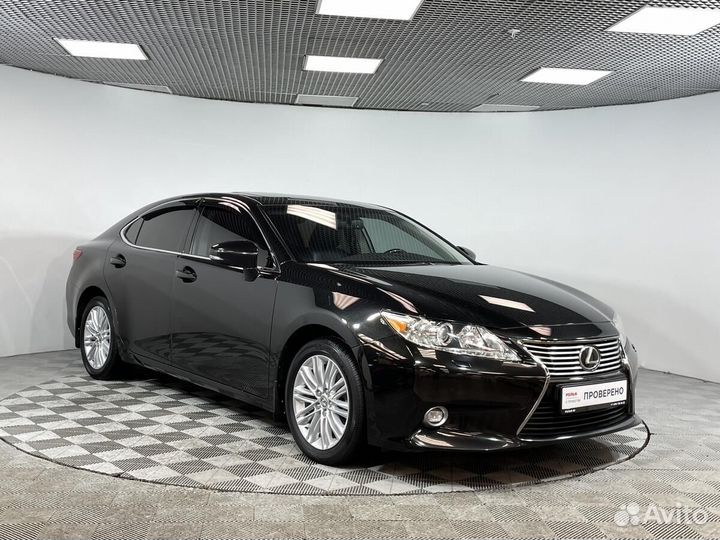 Lexus ES 2.5 AT, 2015, 134 880 км