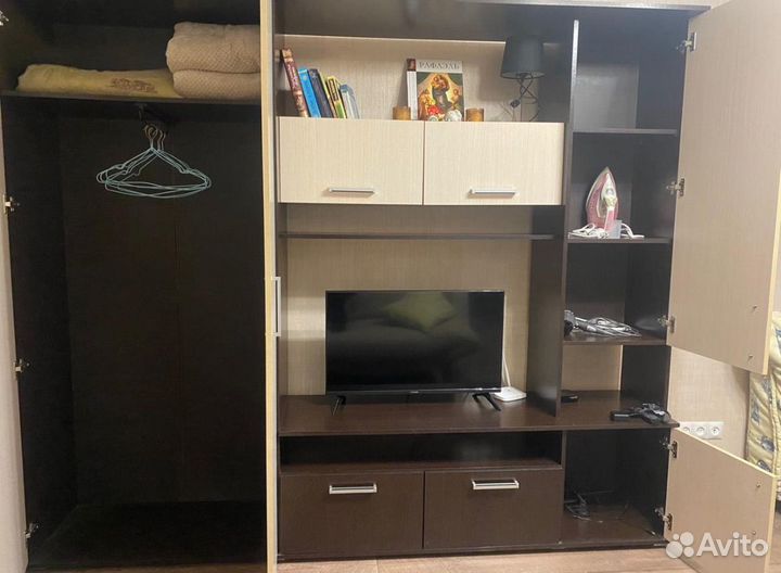 Шкаф стенка