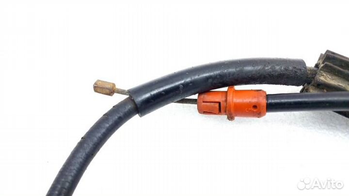 Трос стояночного тормоза задний правый Chrysler