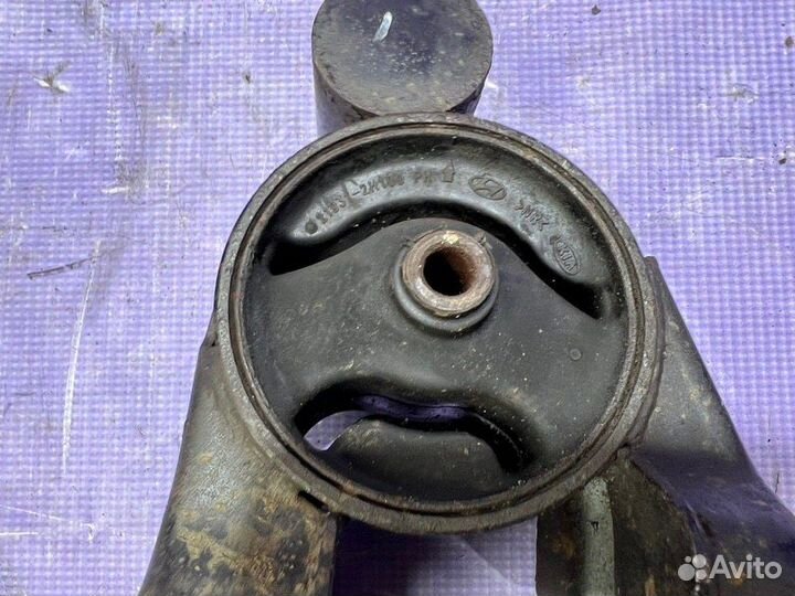 Подушка двигателя Kia Ceed ED D4FB 2010