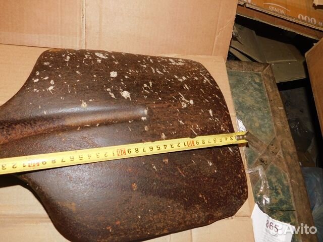 Старинная. большая, совковая лопата 