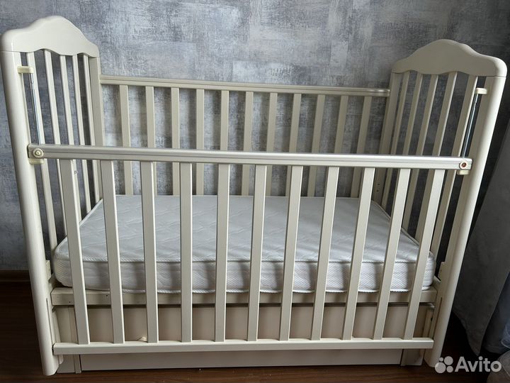 Кровать детская