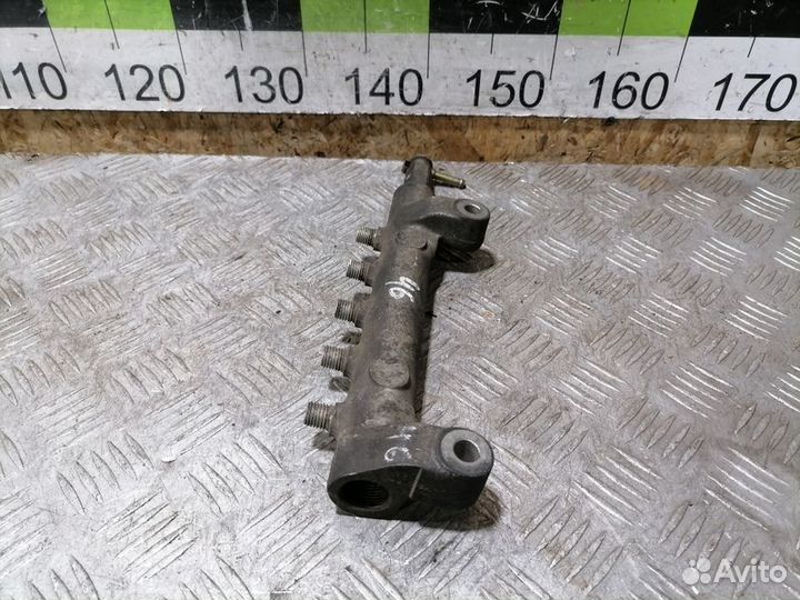 Рейка топливная рампа Nissan Pathfinder r51