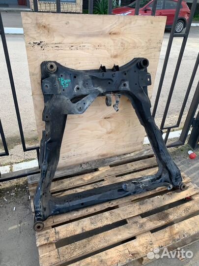 Подрамник передний X-Trail T31 2.0 дизель M9R