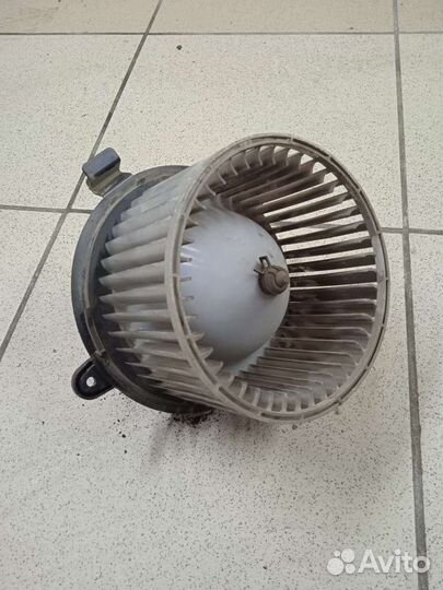 Мотор печки suzuki SX4