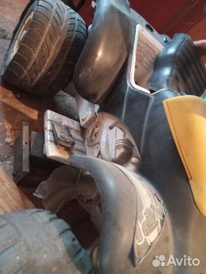 Детский квадроцикл на аккумуляторе