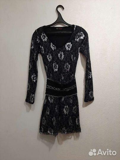 Нарядное платье