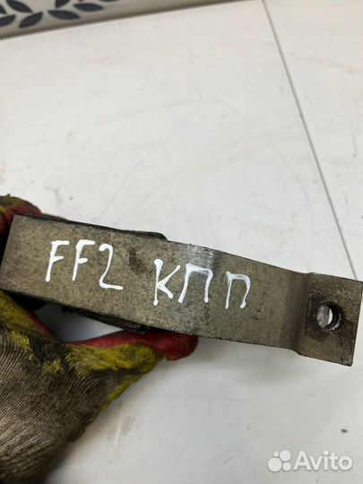 Подушка кпп Ford Focus 2 купе 2.0 aoda 2006