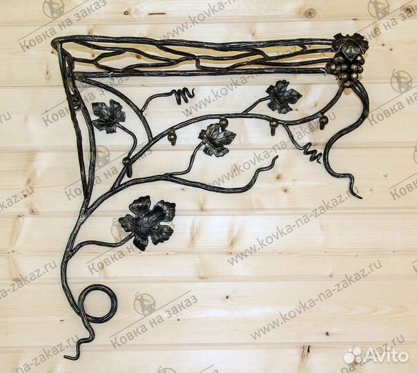 Вешалка кованая