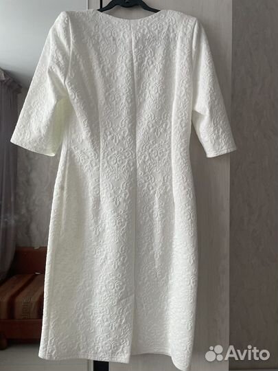 Платье женское новое 48