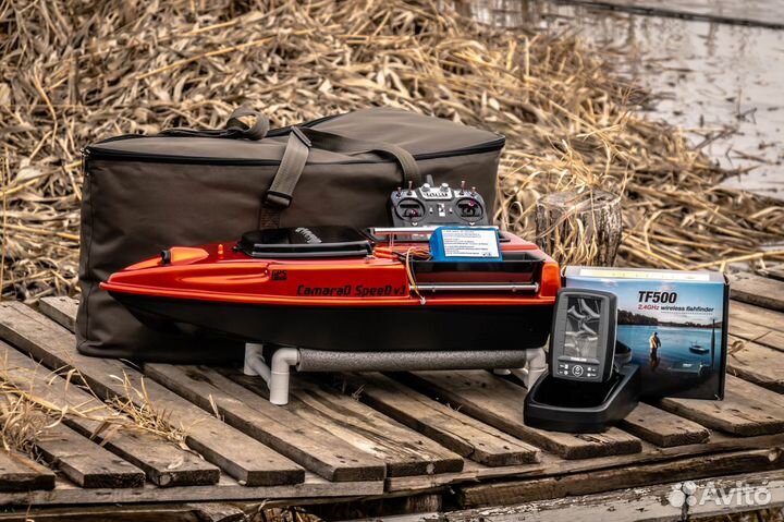 Прикормочный кораблик для рыбалки:эхолот,25А,сумки