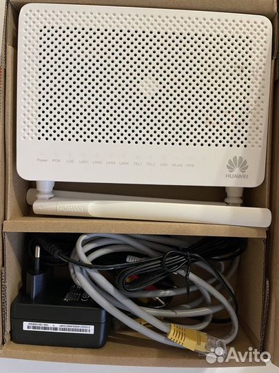 Роутер Huawei EchoLife HG8245H5