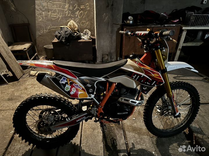 Regulmoto athlete 250