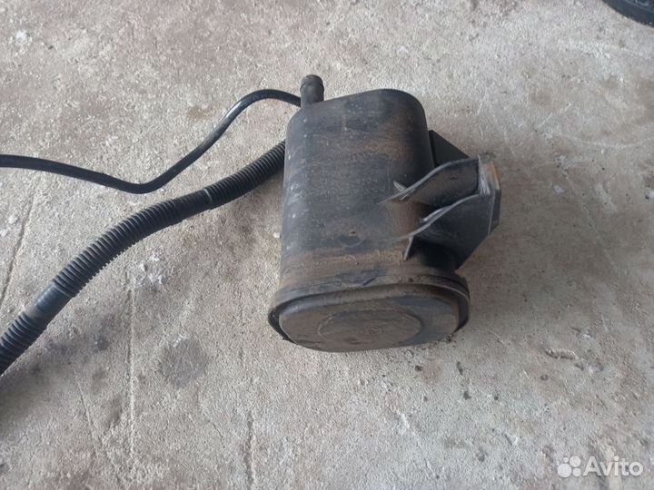 Абсорбер (фильтр угольный) Land Rover Range Rover