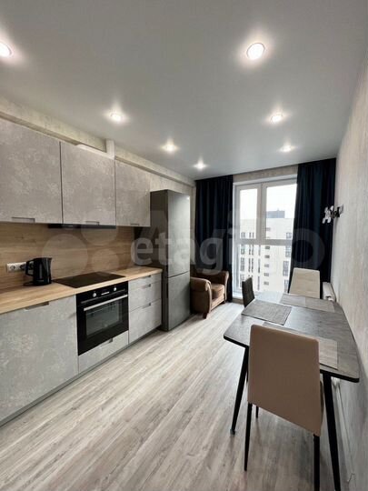 1-к. квартира, 40 м², 9/9 эт.